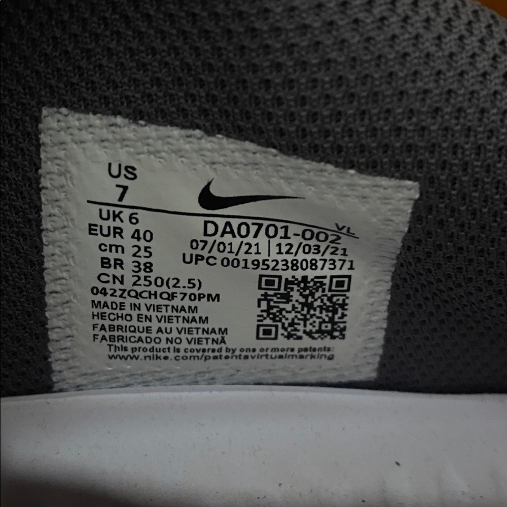 Nike React Vapor Ultrafly Elite 4 baseball cleat light smoke grey 7 DA0701-002 - Picture 12 of 13